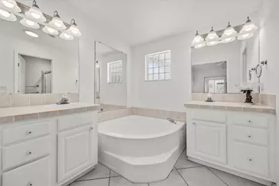 7654 Red Crossbill Court, Port Saint Lucie, FL 34952 - Photo 13