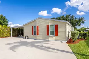 7654 Red Crossbill Ct, Port Saint Lucie, FL 34952 - Photo 3
