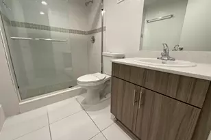 19455 NE 10th Ave, North Miami Beach, FL 33179 - Photo 3