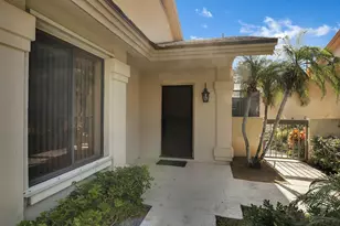 211 E River Park Dr, Jupiter, FL 33477 - Photo 3
