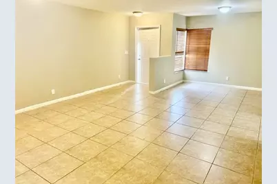 541 Alejandro Lane, West Palm Beach, FL 33413 - Photo 9