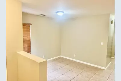 541 Alejandro Lane, West Palm Beach, FL 33413 - Photo 3
