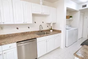 3450 Blue Lake Dr, Pompano Beach, FL 33064 - Photo 5