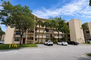 3450 Blue Lake Dr, Pompano Beach, FL 33064 - Photo 1