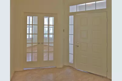 160 Lost Bridge Drive, Palm Beach Gardens, FL 33410 - Photo 13