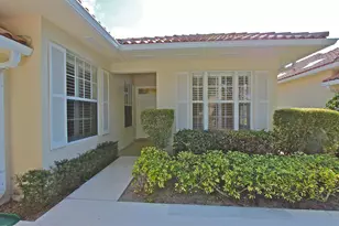 160 Lost Bridge Dr, Palm Beach Gardens, FL 33410 - Photo 3