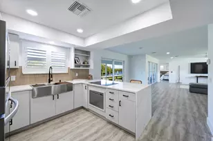 8585 SE Palm St, Hobe Sound, FL 33455 - Photo 15