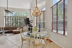 8106 N Savannah Cir, Davie, FL 33328 - Photo 21