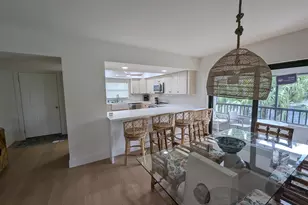 404 Clubhouse Cir, Jupiter, FL 33477 - Photo 5