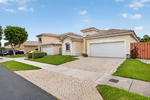 14215 SW 156th Ave N, Miami, FL 33196 - Photo 3