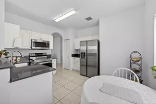 14215 SW 156th Ave N, Miami, FL 33196 - Photo 17