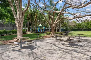 135 Hamilton Terrace, West Palm Beach, FL 33414 - Photo 33