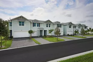 394 Salisbury Cir, Fort Pierce, FL 34982 - Photo 1