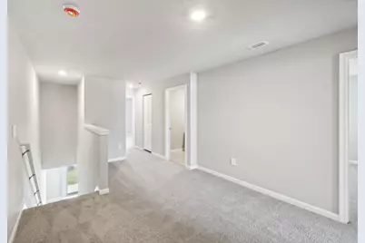394 Salisbury Circle, Fort Pierce, FL 34982 - Photo 11