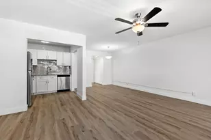 142 Ventnor Dr, Deerfield Beach, FL 33442 - Photo 3