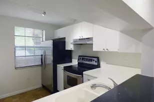 227 City View Dr, Fort Lauderdale, FL 33311 - Photo 9