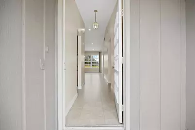 5540 S Lakewood Cir Circle S #F, Margate, FL 33063 - Photo 3