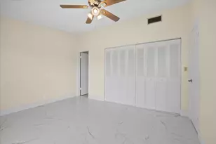 5540 S Lakewood Cir Circle S, Margate, FL 33063 - Photo 23