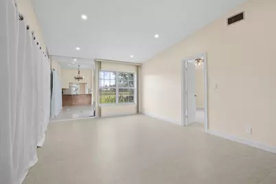 5540 S Lakewood Cir Circle S #F, Margate, FL 33063 - Photo 7
