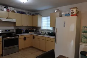 2764 NW 1st Ct, Pompano Beach, FL 33069 - Photo 3