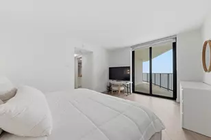 5420 N Ocean Dr, Singer Island, FL 33404 - Photo 13