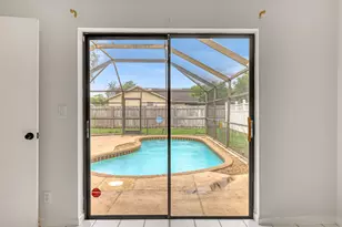 1279 Periwinkle Pl, Wellington, FL 33414 - Photo 17