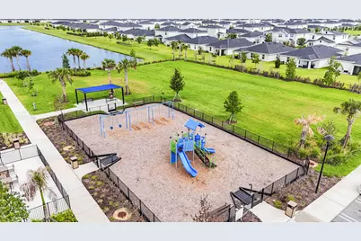 6545 NW Cloverdale Avenue, Port Saint Lucie, FL 34987 - Photo 5