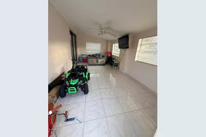 208 NW Avenue H Place, Belle Glade, FL 33430 - Photo 9