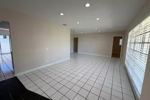 499 W Conference Dr, Boca Raton, FL 33486 - Photo 5