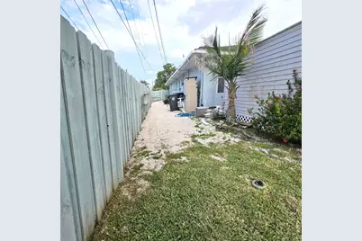 2720 SE Kern Road, Port Saint Lucie, FL 34984 - Photo 27