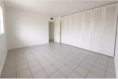 1857 Jefferson Street #304, Hollywood, FL 33020 - Photo 9