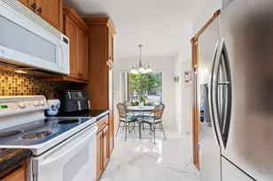 10110 Cedar Point Blvd, Boynton Beach, FL 33437 - Photo 9