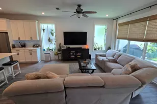 6668 Pointe of Woods Dr, West Palm Beach, FL 33413 - Photo 17