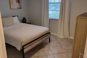 3540 Whitehall Dr, West Palm Beach, FL 33401 - Photo 17