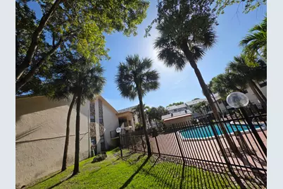 2977 Riverside Drive #202, Coral Springs, FL 33065 - Photo 23