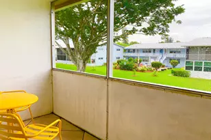 123 Canterbury E, West Palm Beach, FL 33417 - Photo 25