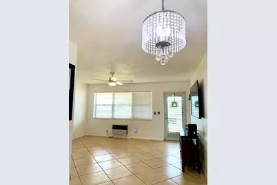 123 Canterbury E, West Palm Beach, FL 33417 - Photo 9