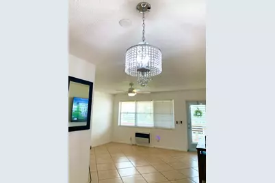 123 Canterbury E, West Palm Beach, FL 33417 - Photo 11