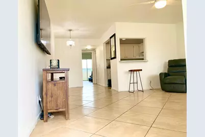 123 Canterbury E, West Palm Beach, FL 33417 - Photo 13