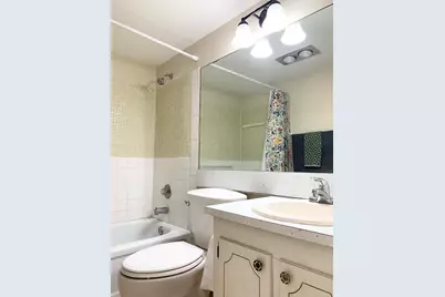 123 Canterbury E, West Palm Beach, FL 33417 - Photo 27