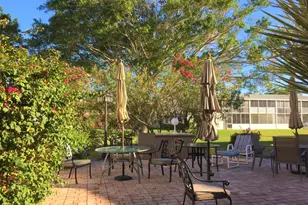 123 Canterbury E, West Palm Beach, FL 33417 - Photo 29