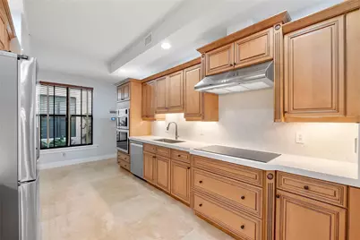 430 NE 7th Avenue #430, Fort Lauderdale, FL 33301 - Photo 9