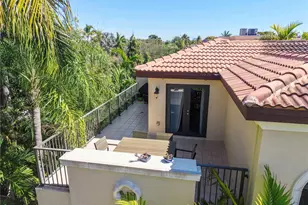 430 NE 7th Ave, Fort Lauderdale, FL 33301 - Photo 29