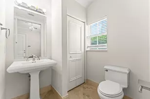 210 NE 69th Cir, Boca Raton, FL 33487 - Photo 13