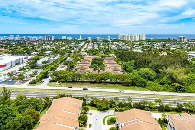 210 NE 69th Circle, Boca Raton, FL 33487 - Photo 45
