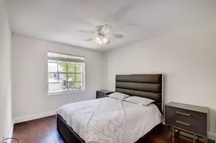 2418 Westmont Dr, Royal Palm Beach, FL 33411 - Photo 29