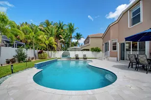 2418 Westmont Dr, Royal Palm Beach, FL 33411 - Photo 31