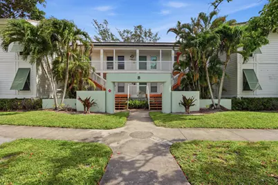 250 Cypress Point Drive, Palm Beach Gardens, FL 33418 - Photo 1