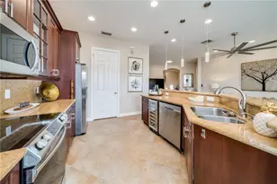 8012 NW 128th Ln, Parkland, FL 33076 - Photo 17