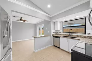 3962 Winfield Rd, Boynton Beach, FL 33436 - Photo 9